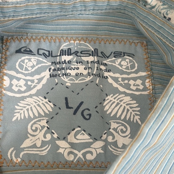 Quiksilver Button Front Short Sleeve Camp Shirt Men's L Blue Striped Outdoors - Picture 9 of 13